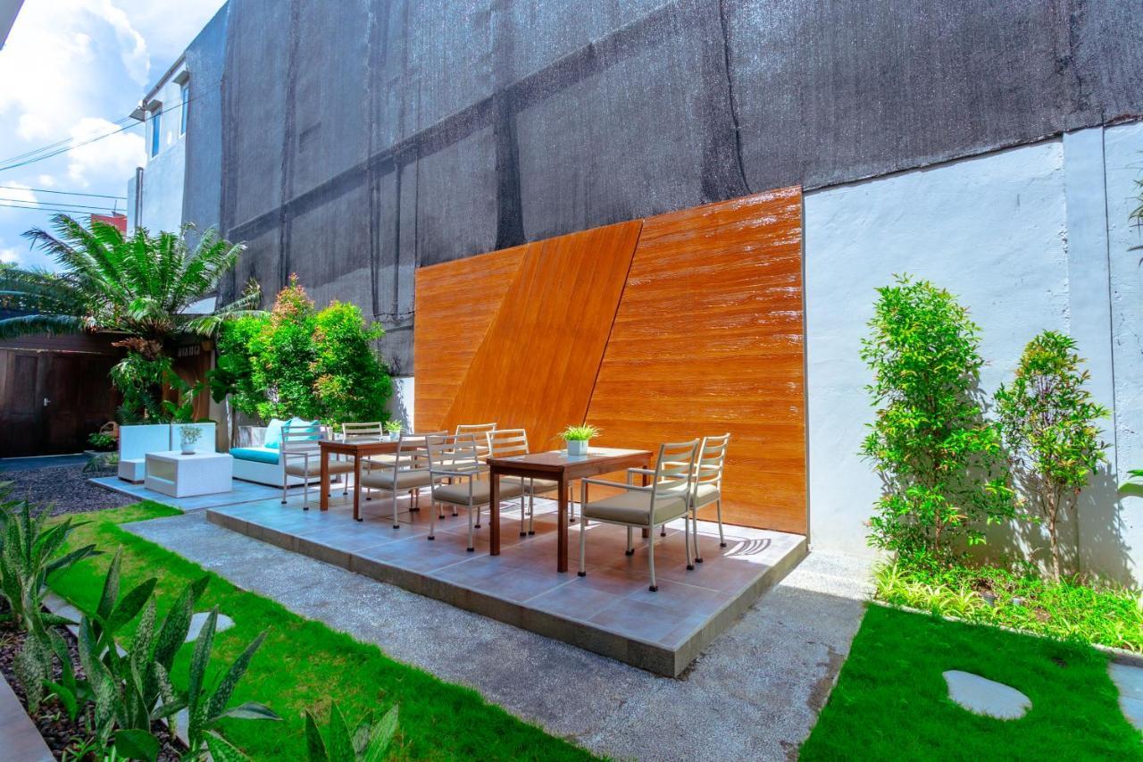 Lega Legi Town House Seminyak By The Lavana Exterior foto